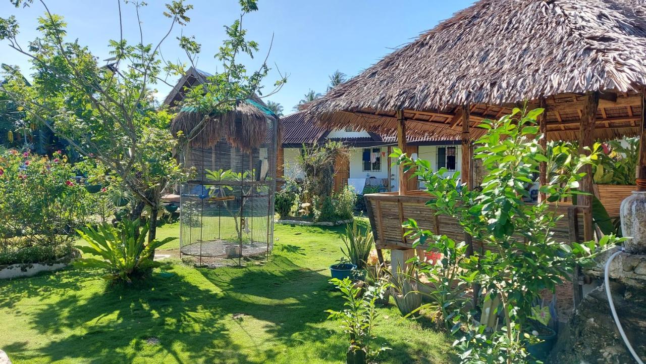 Gardenview Homestay Siargao Генерал-Луна Экстерьер фото