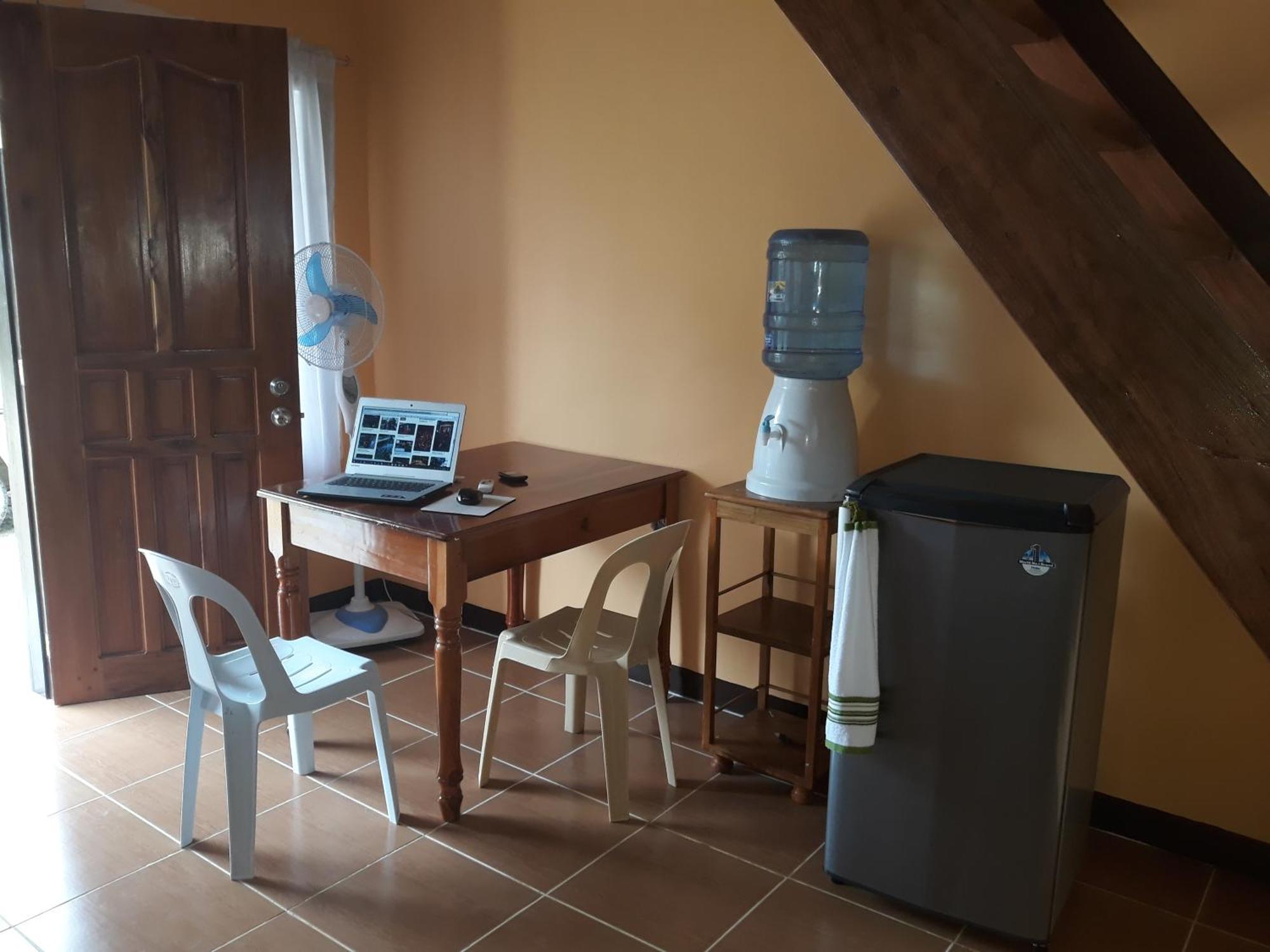 Gardenview Homestay Siargao Генерал-Луна Экстерьер фото